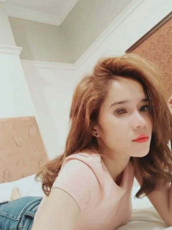 Felicia Audy — 2 / 4