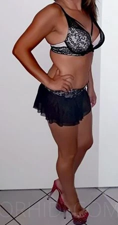 MARISA bei Mirabel Massage, Escort, Heusenstamm