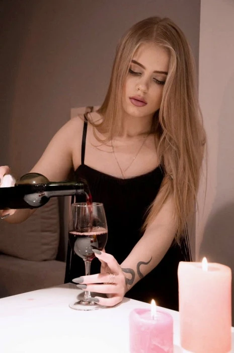Barbara, Escort, Paris