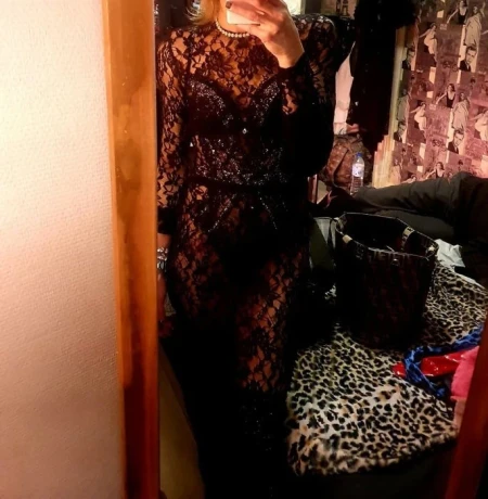 Ariana Raissa — 2 / 8