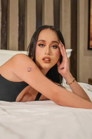 Brianna Lopez — 6 / 7