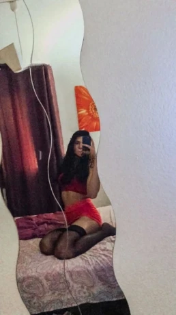 Kelly Duaserios — 3 / 5