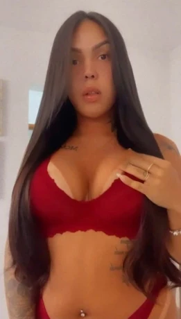 Izabela Oliveira — 1 / 6