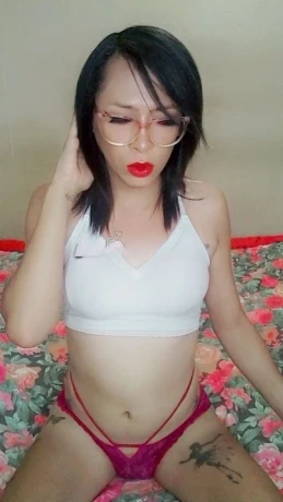 Nicole Montero — 4 / 12