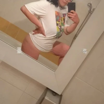 Julia Sweet, Escort, Linz