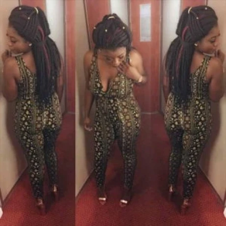 Naghty Caro — 2 / 3