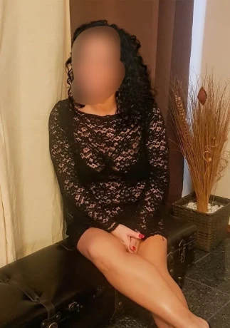 Carmen Devote Luder — 4 / 12