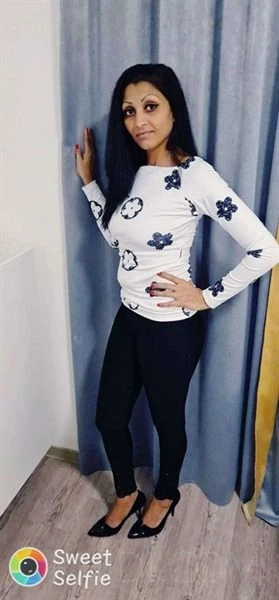 SINA aus Griechenland, Escort, Munich