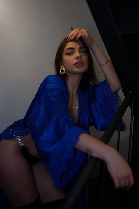 Mila — 2 / 5