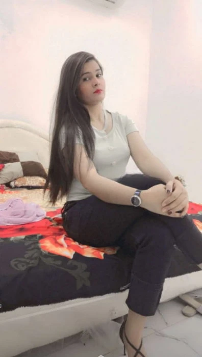 Sazia, Escort, Sohar