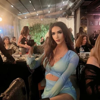 Yeliz, Escort, Istanbul