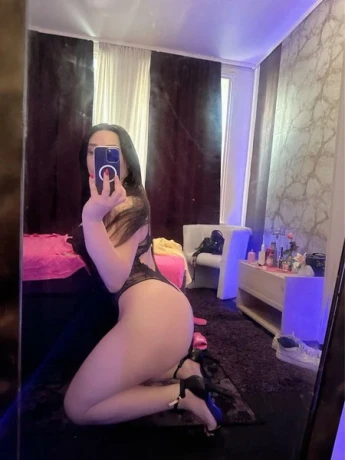 Ts Rebecca Bloon — 6 / 7