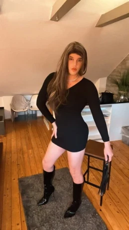 TS Valentina — 2 / 3