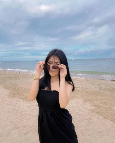 Amanda Britney — 2 / 3