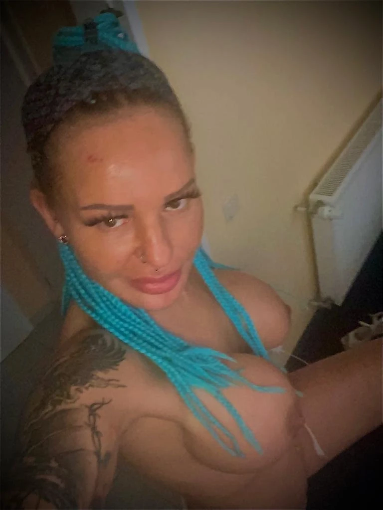 Tinka Sexy Versaut Ist Heu — 16 / 20