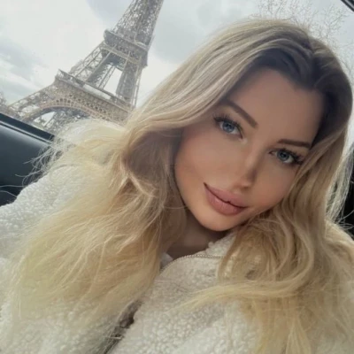 Maria, Escort, Paris