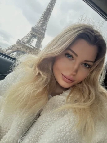 Maria — 1 / 7