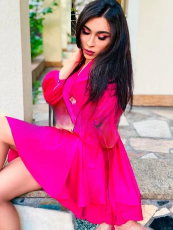 Anabel Korovin — 2 / 11