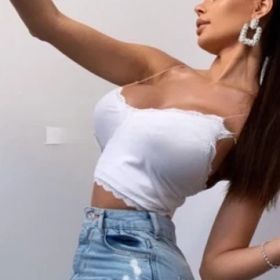 Sasha, Escort, Paris