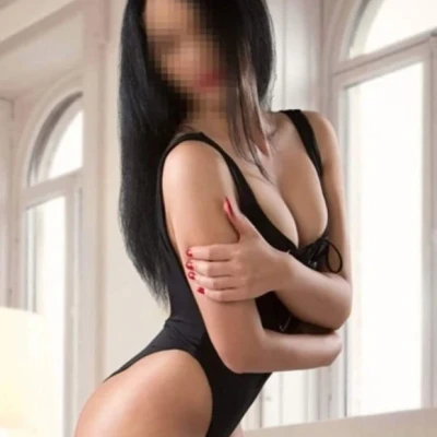 Kate, Escort, Prague