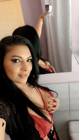 Giorgia Natuerliche Brueste Ohne Silikon — 4 / 5