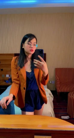 Kim Young — 11 / 12