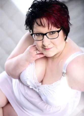 Lilly Molliger Deutscher Busentraum — 21 / 24