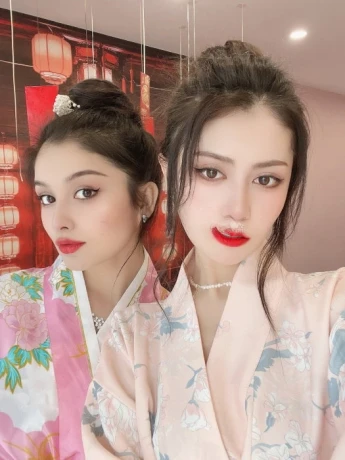 Model Judy — 12 / 13