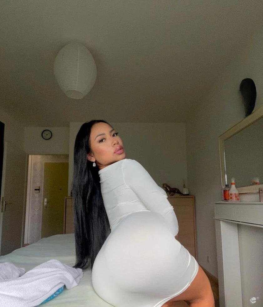 Erotische Massage By Karen In Zuerich Wipkingen, Escort, Zurich