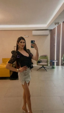 Isabella Isler — 8 / 12