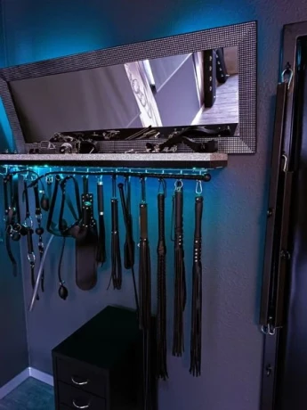 Comtesse Greta — 13 / 19