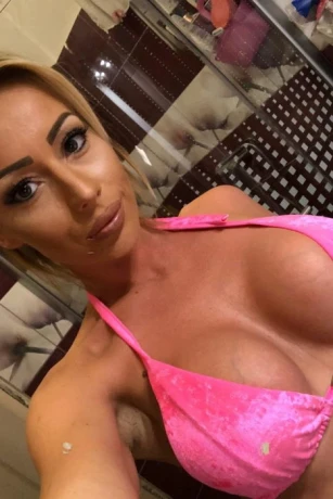 Lena Donni — 1 / 6