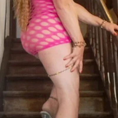 Tvsandrea, Escort, Dissen