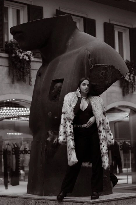 Mila — 3 / 5