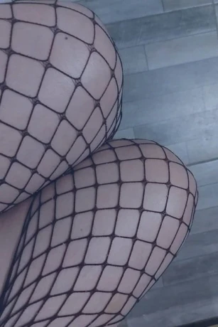 Iliana Massage Expertin!! — 1 / 6