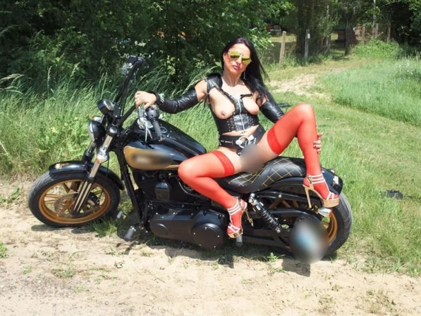 MME Dominique Privatstudio — 12 / 24