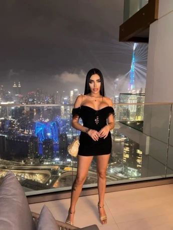 Zoe — 13 / 14