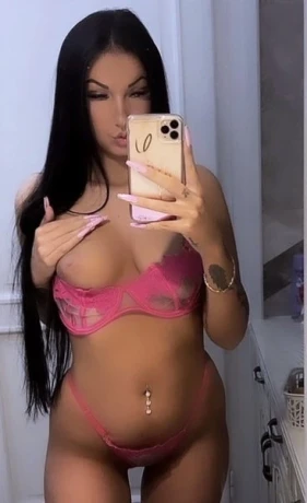 Adriana102 — 3 / 6