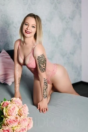 Sonjas Girls - *Privathaus kein Club* — 3 / 17