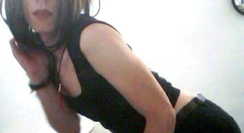 Trans Deborah — 2 / 5