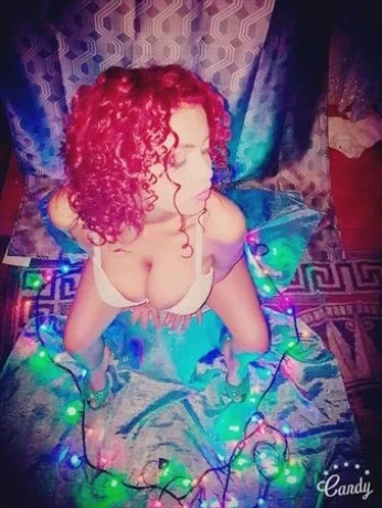 Sofia im Club Royal — 1 / 5