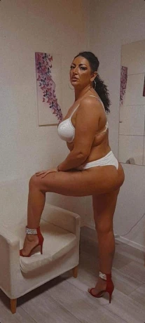 Sweet Carla1 — 1 / 8