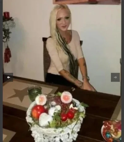 Anna Maria — 4 / 5