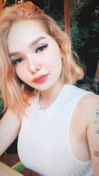 Jenny — 4 / 11