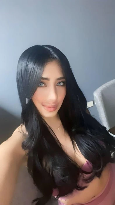 Kristina — 6 / 8