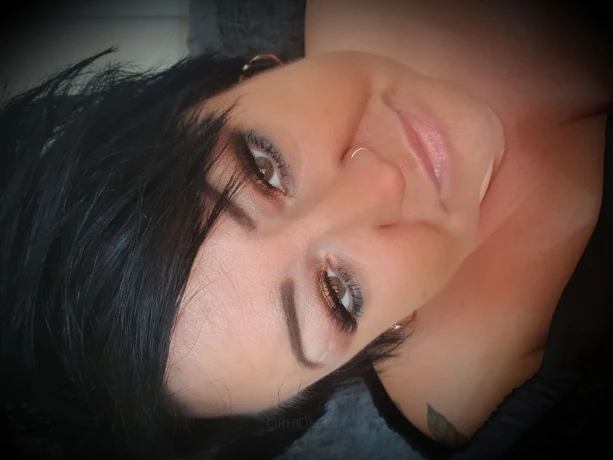 Bbwmelly45 — 3 / 12