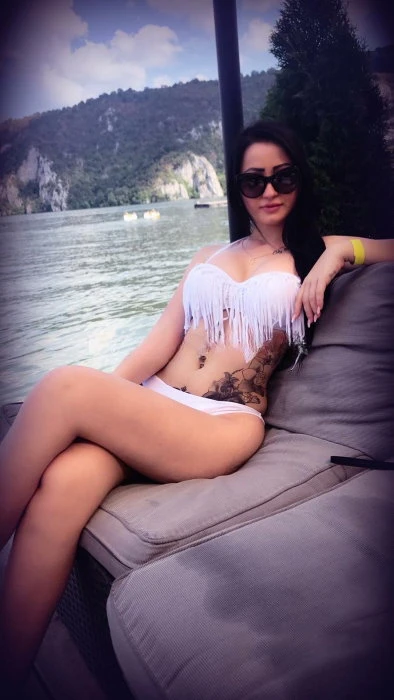 Dalya, Escort, Cannes