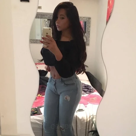 Sexy GIRL Ledah PROVOCATRICE — 6 / 11