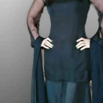 Ms Mahi, Escort, Karachi