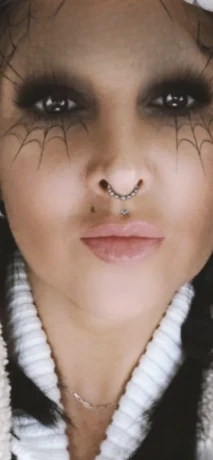 Webcam Stark Behaarte Gina — 3 / 4